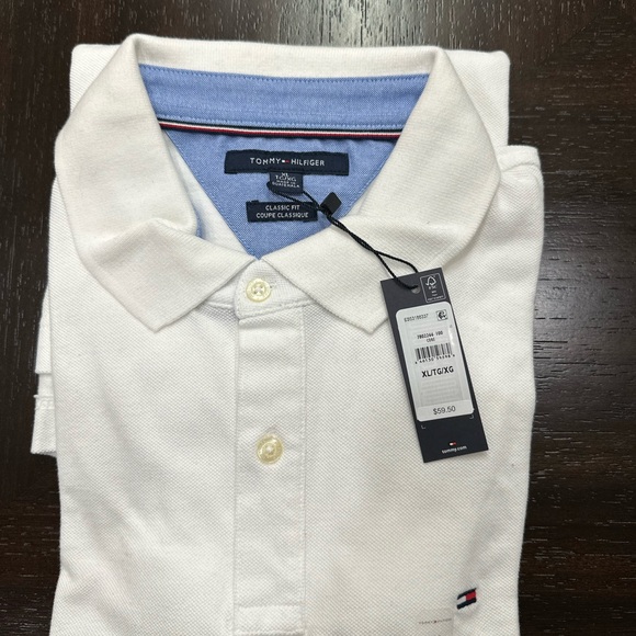 Tommy Hilfiger Men's White Polo with Blue Accent - Picture 1 of 1